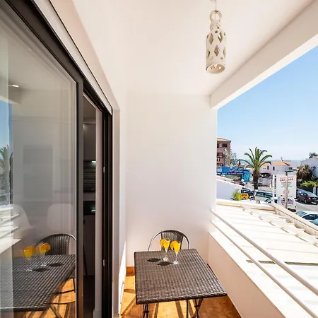 Apartment With Communal Pool Albufeira