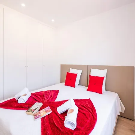 아파트 Apartment In Forte Sao Joao Near Alemaes Beach *